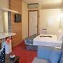 Emin Otel