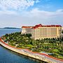 Crowne Plaza Qingdao Oriental Movie Metropolis by IHG