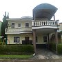 Villa Kota Bunga Protea
