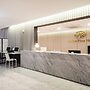 Golden River Hotel