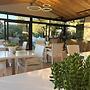Ampoulos Rooms & Apartments