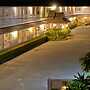 Chiang Kham Grand Villa