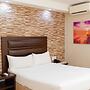 Bayside Hotel 100