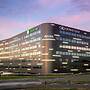Crowne Plaza London Heathrow T4 by IHG