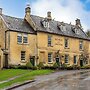 Horse and Groom - Pub on the Hill