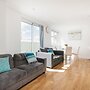 Skyvillion Tower Points - Tower Point Lovely apartment in Enfield Lond
