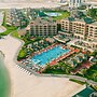 Royal Saray Resort