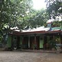 L.L.Tourist Inn & Safari jeeps