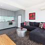Executive Apartment With Bay Views