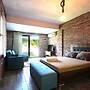 Vavilla Apartment