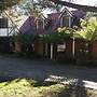 Tudor House - Large Family Home