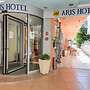 Hotel Aris