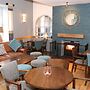 Nanhoron Arms Hotel