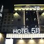 Boutique Hotel May