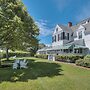 Harbor Knoll Bed & Breakfast