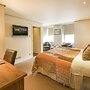 Queens Head Hotel