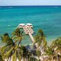 Blue Moon Resort