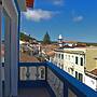 Porto Pim Guest House