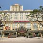 A25 Premium Hotel - 705 Lac Long Quan