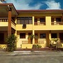 Canoe Beach Resort