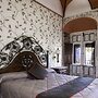 Hotel Las Palmeras by Vivere Stays