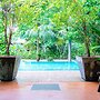 Baan Klang Aow Beach Resort