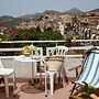 B&B Panorama