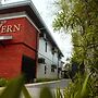 The Tavern Hotel