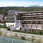 River Hotel Post