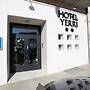 Hotel Yerri