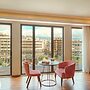 Zeus Essence Wyndham Athens Residence