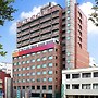Metro Hotel - Howard Group