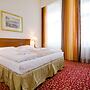 Hotel Romania