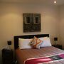 Christchurch City & Country Cottages - Nut Point Cottage