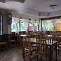 Lampang Bouteak Resort