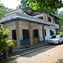 Elkaduwa Bungalow