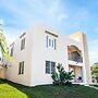 Colinas del Atlantico Vacational House 1st Floor
