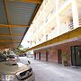 Jirasin Hotel & Apartment