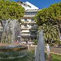 Monaco Suites Hotel