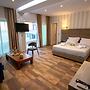 Blue Marine Hotel