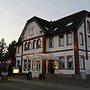 Bennett's Restaurant & Hotel