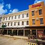 Rizmy Hotel