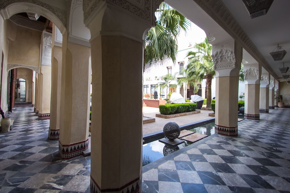 Riad Mayfez Suites & Spa
