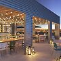 Crossroads Hotel