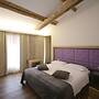 Hotel Corona