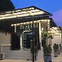 Chan place Hotel