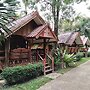 Phetsangsom Resort
