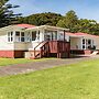 Waitangi Beach Bach 30A