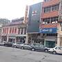 Collection O Near Taiping Mall Formerly Axis Hotel