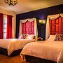 Maria De Nadie Hotel Boutique